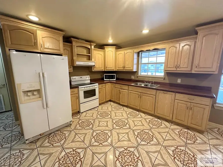 Address Withheld By Seller, Mission, TX 78572 - #3
