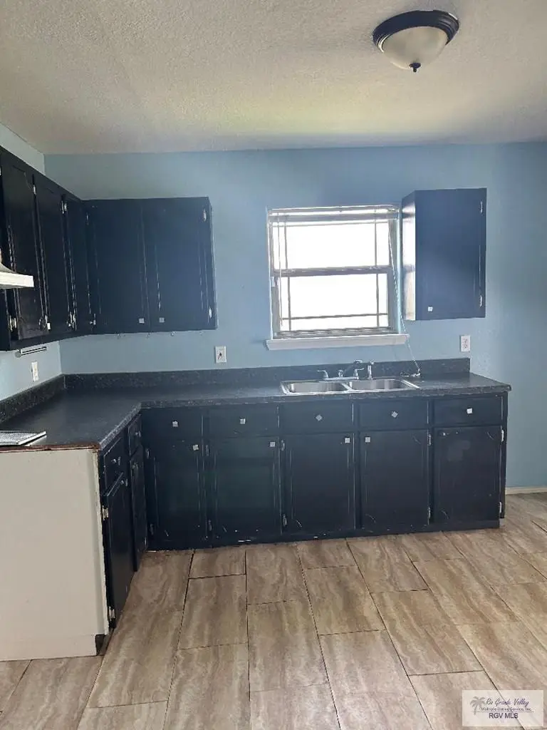 623 NW Fleming Ave. #Lot 7 Block 5, Santa Rosa, TX 78593 - #3