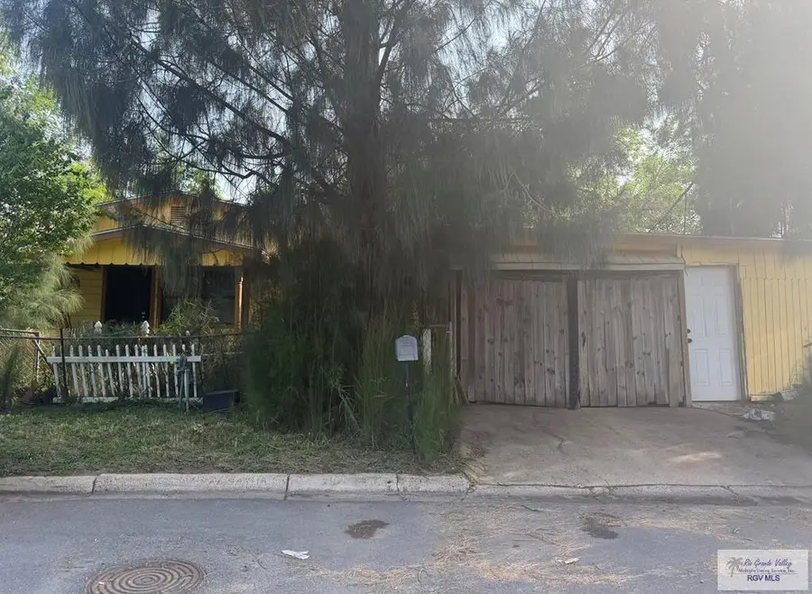 443 Rodgers St, San Benito, TX 78586 - #2