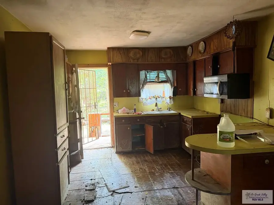 443 Rodgers St, San Benito, TX 78586 - #3