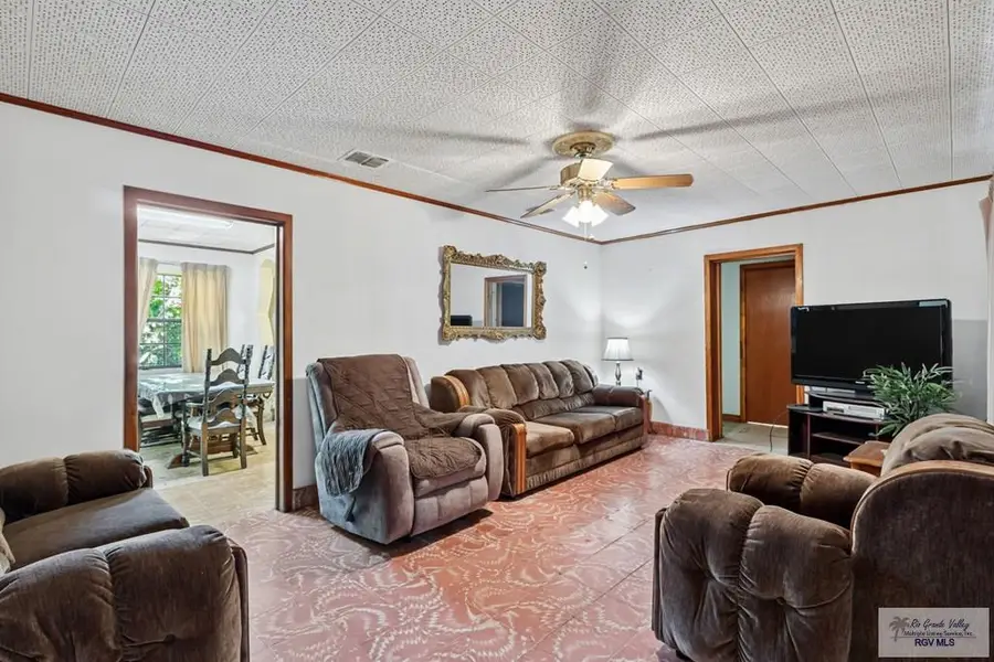 15626 Us Highway 281, San Benito, TX 78586 - #3