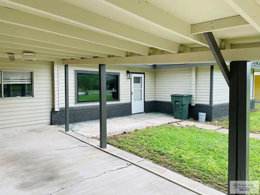 2209 E Monroe Ave., Harlingen, TX 78550 - #2