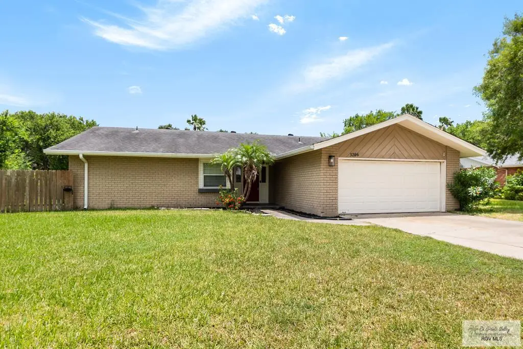 3206 Lazy Lake Dr, Harlingen, TX 78550 - #1