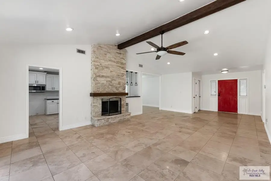 3206 Lazy Lake Dr, Harlingen, TX 78550 - #2