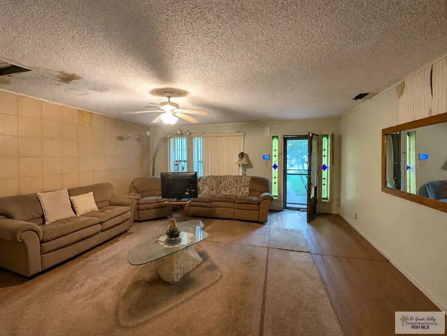908 E Taylor St, Harlingen, TX 78550 - #2