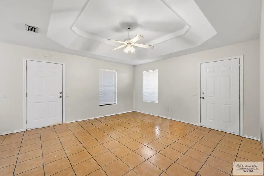 602 W Davis St, Harlingen, TX 78550 - #3