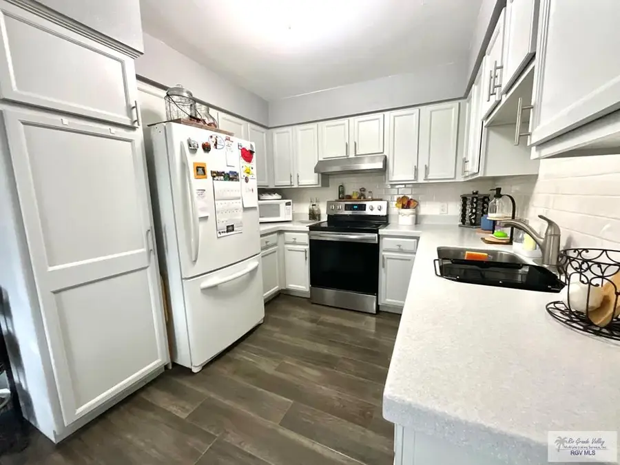 386 San Patricio St., San Benito, TX 78586 - #3