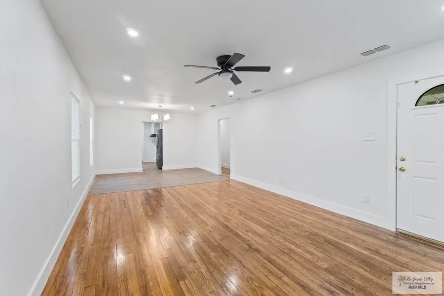 1205 E Pierce St, Harlingen, TX 78550 - #3