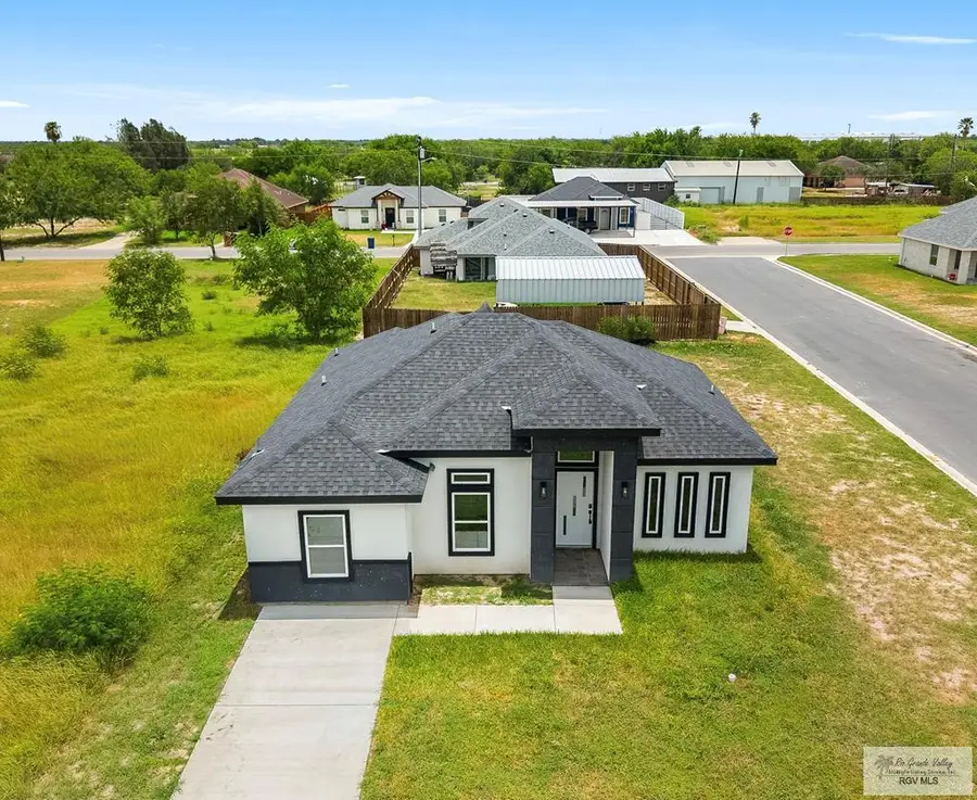 312 Alfonso Mata Rd, San Benito, TX 78586 - #2