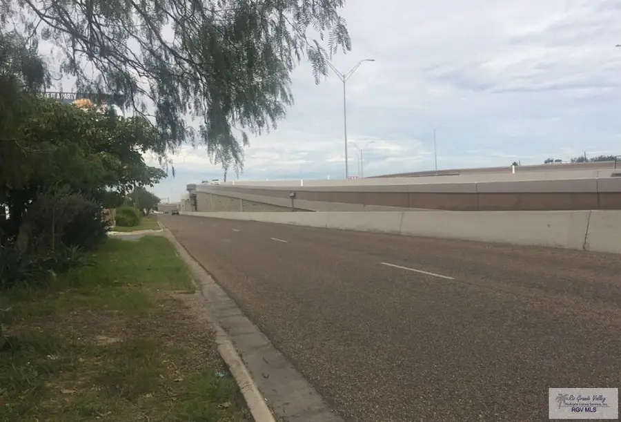 24 Juarez St #3, Brownsville, TX 78521 - #3