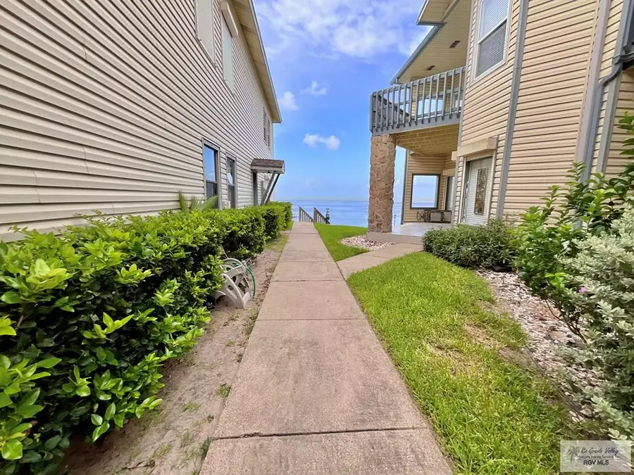77 Santa Isabel Blvd. #F-7, Laguna Vista, TX 78578 - #3
