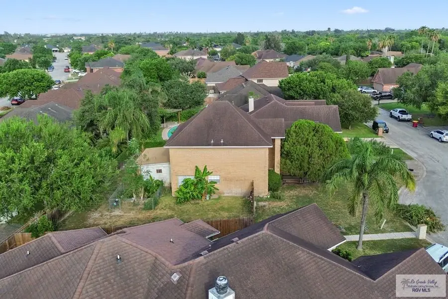 2625 Greenhaven Dr., Brownsville, TX 78521 - #3