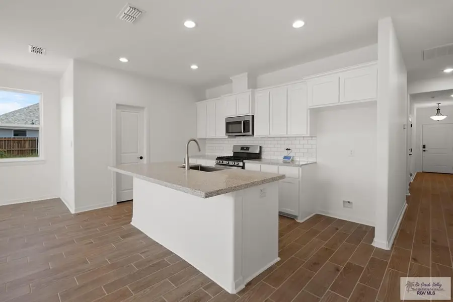 3353 Kings Ct., Harlingen, TX 78550 - #3