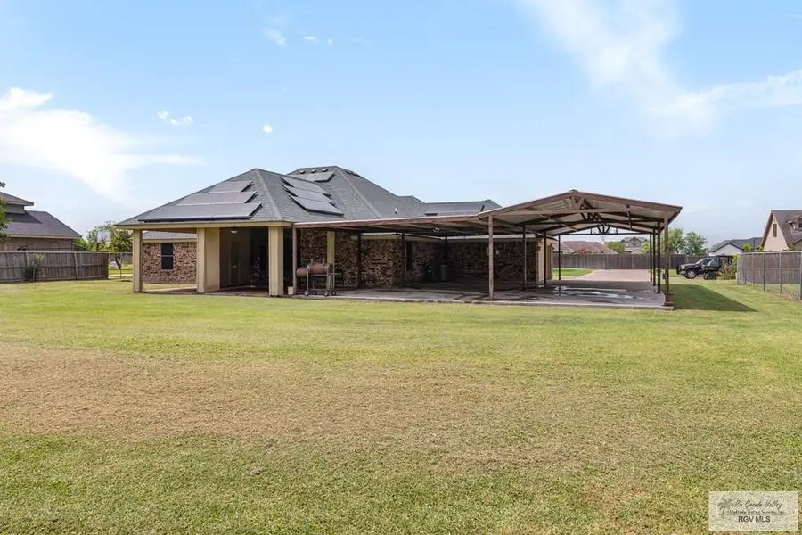 2701 Las Nubes Dr., Weslaco, TX 78599 - #3