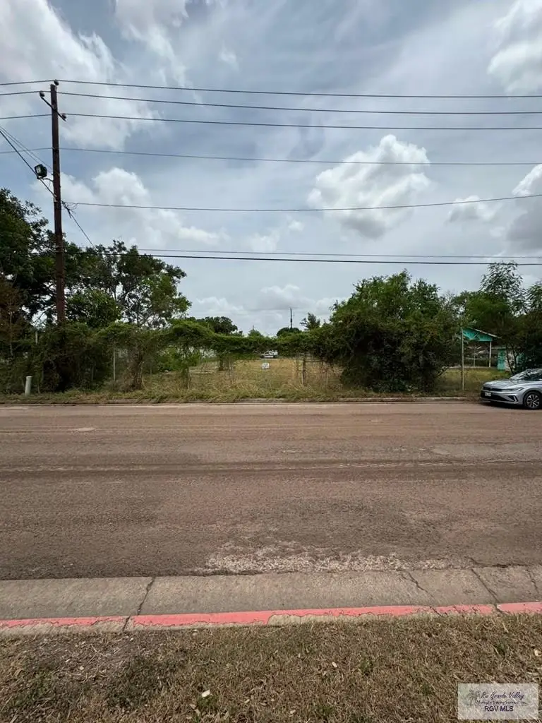 2044 E Jackson St. #9, Brownsville, TX 78520 - #3