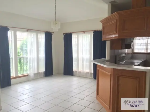 24 Michoacan Ct, Brownsville, TX 78521 - #3