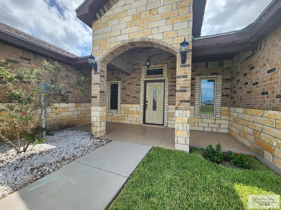 409 S Tamm Ln, Harlingen, TX 78552 - #2