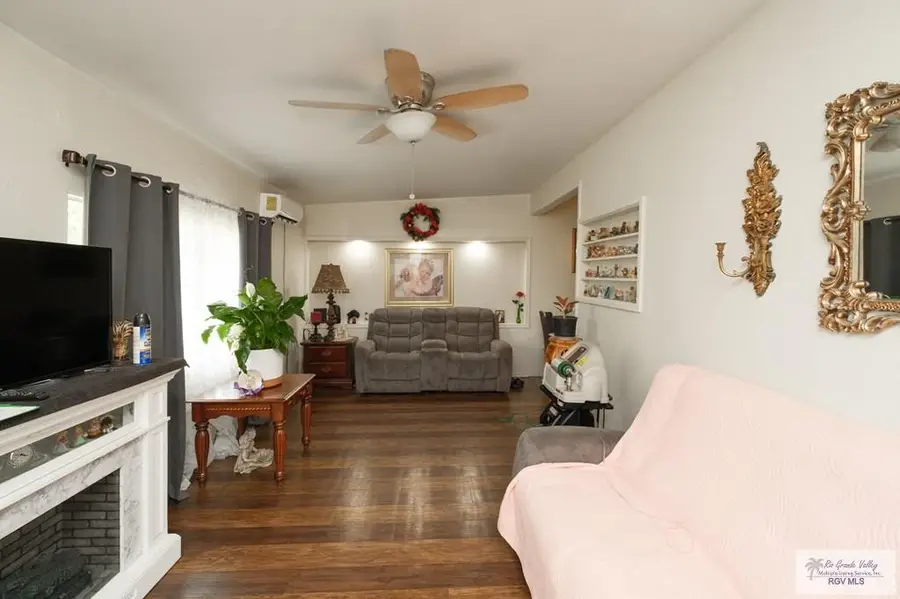 540 W 1st St., La Feria, TX 78559 - #3