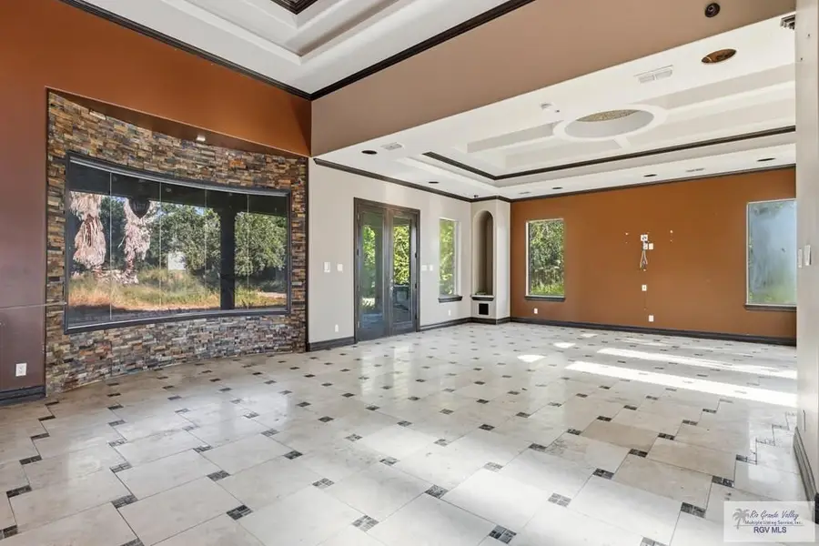 4010 N Victoria Rd., Donna, TX 78537 - #2