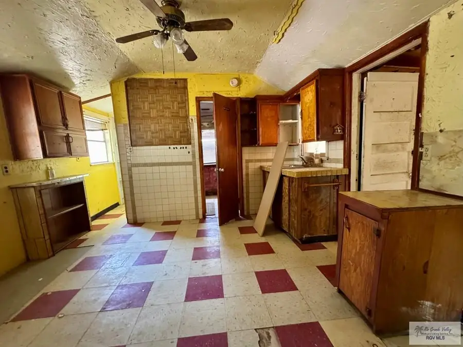 1505 Taft St., Brownsville, TX 78520 - #2