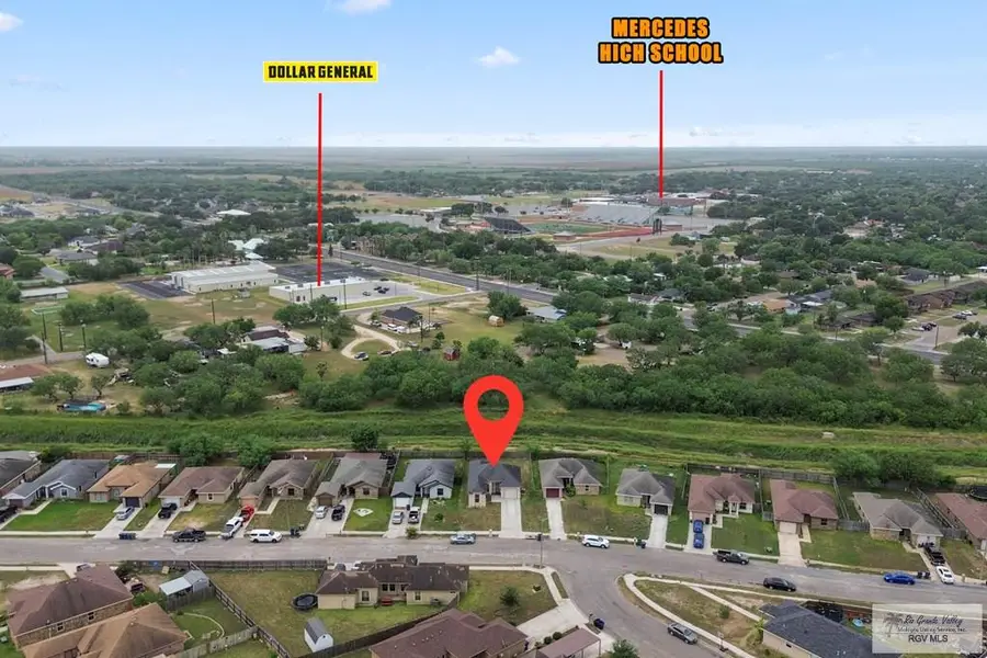 825 Alexandria Ave., Mercedes, TX 78570 - #2