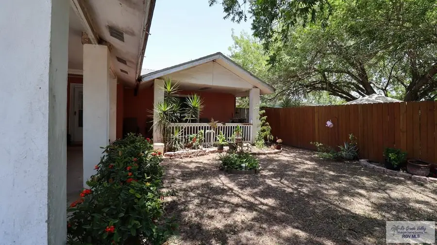 53 San Eugenio, Brownsville, TX 78521 - #3