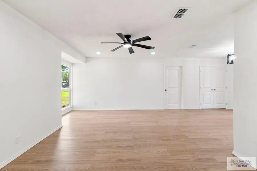 2425 E Austin Ave., Harlingen, TX 78550 - #3