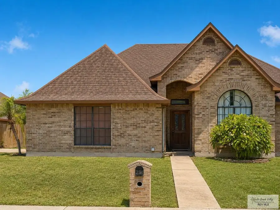 254 Sagua La Grande Ave., Brownsville, TX 78521 - #2