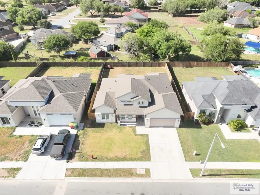 9380 N Queen Palm, Brownsville, TX 78521 - #2