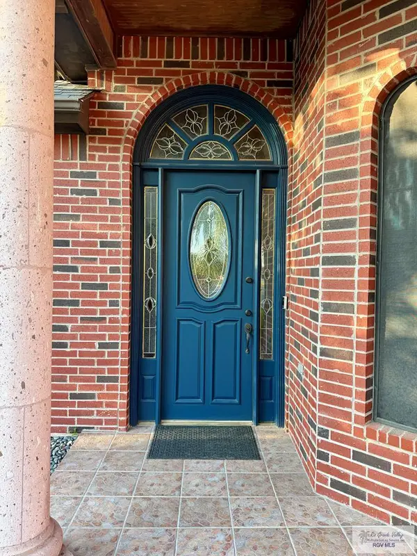 810 Hunter Dr., HARLINGEN, TX 78550