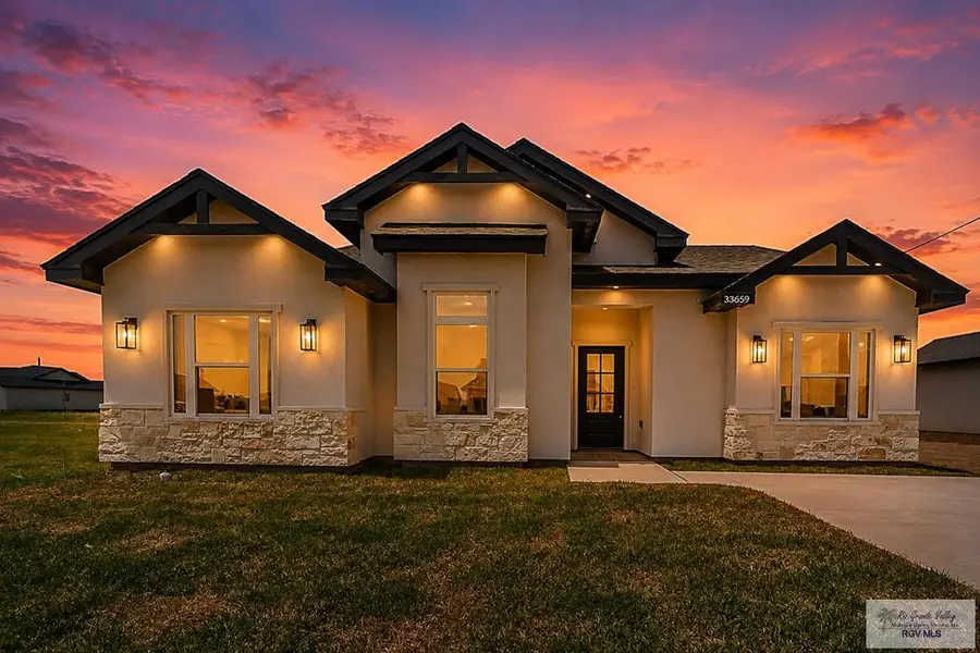 33659 Hugo St, Los Fresnos, TX 78566 - #3