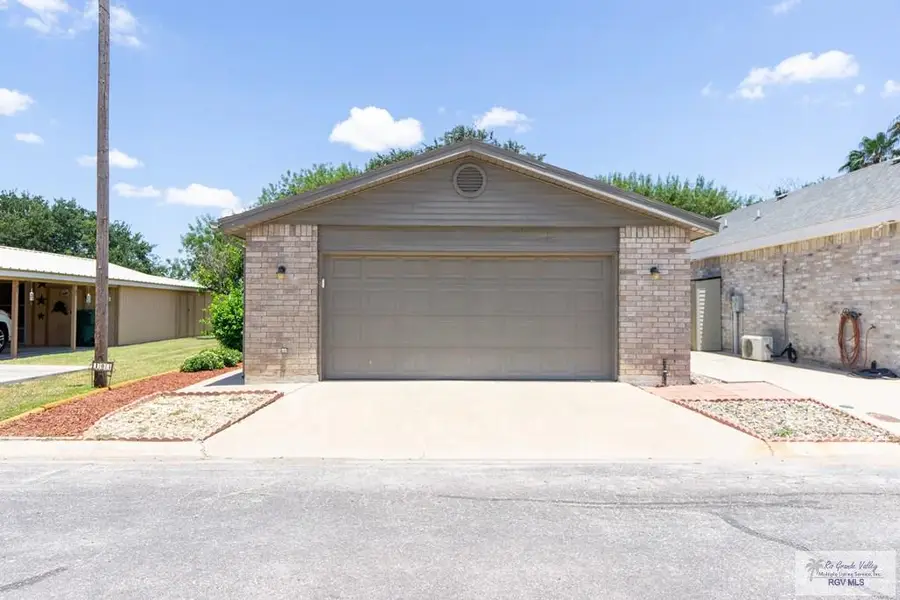 103 Pocahontas Dr., Harlingen, TX 78552 - #2