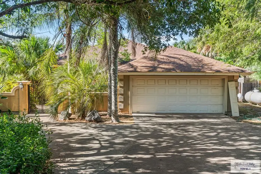 37251 Marshall Hutts Rd., Rio Hondo, TX 78583 - #2