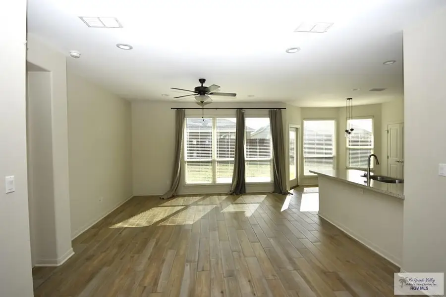 3609 Paso Dr, Harlingen, TX 78550 - #3
