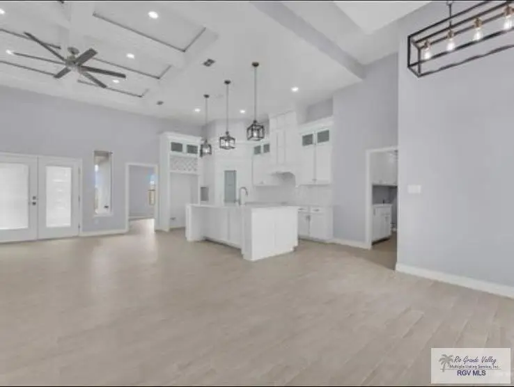 404 Catalina Ave, Donna, TX 78537 - #3