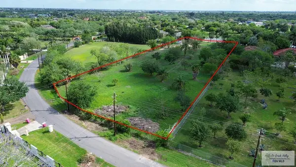 515 Acacia Lake Dr., BROWNSVILLE, TX 78521