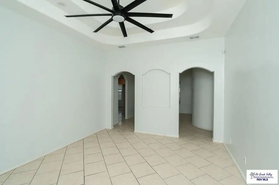1003 W Toffee Dr, Pharr, TX 78577 - #3