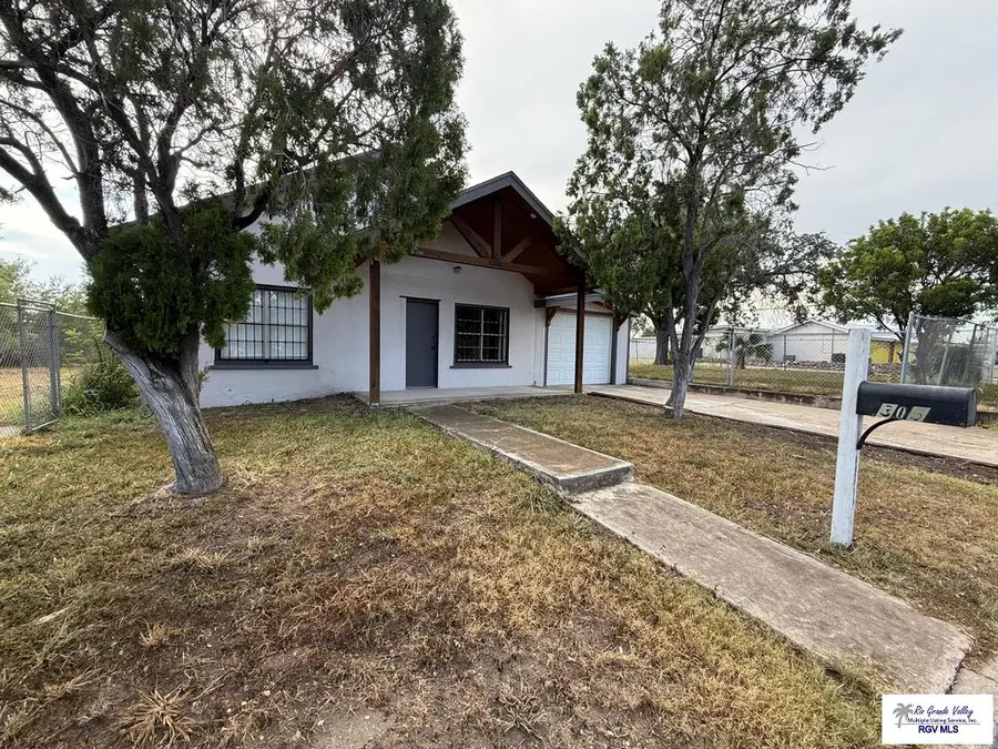 305 S Maryland Ave., Mercedes, TX 78570 - #2