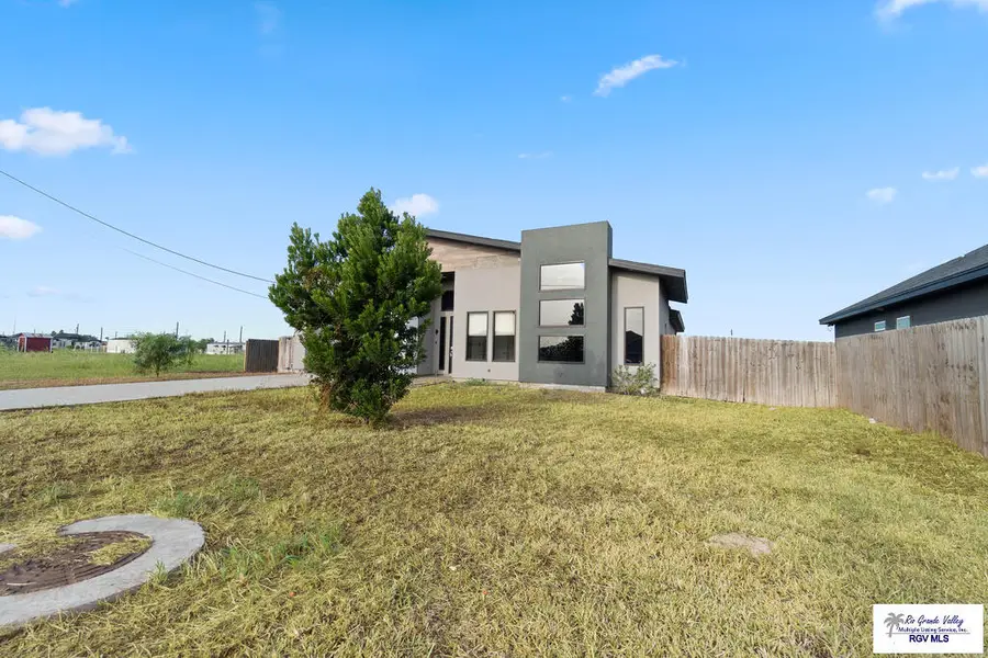 30821 Coronilla St, Los Fresnos, TX 78566 - #2