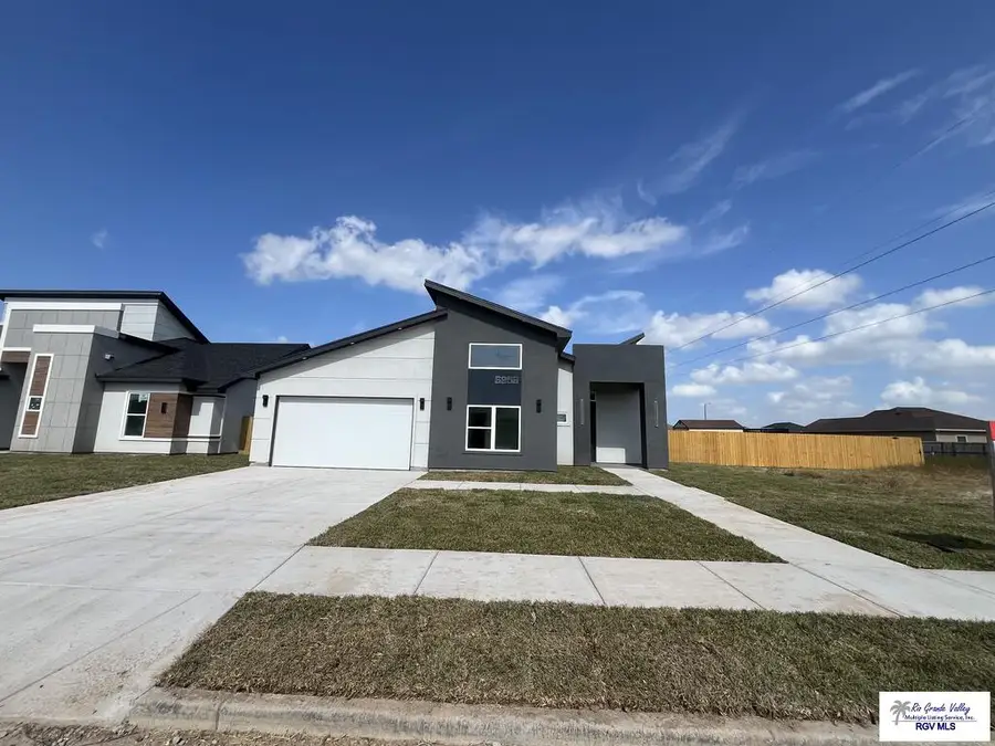 6858 Woodlands Ave., Brownsville, TX 78526 - #2