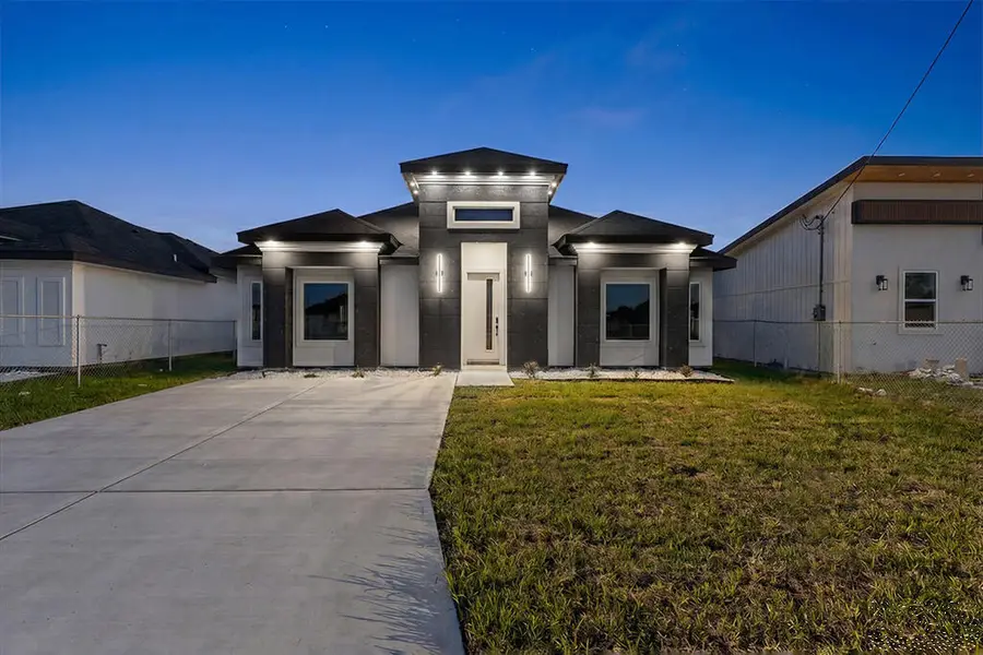 308 Valencia Dr., Donna, TX 78537 - #2