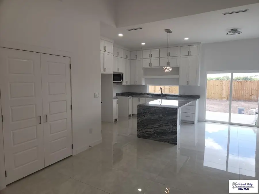 1144 Miami, Brownsville, TX 78521 - #2