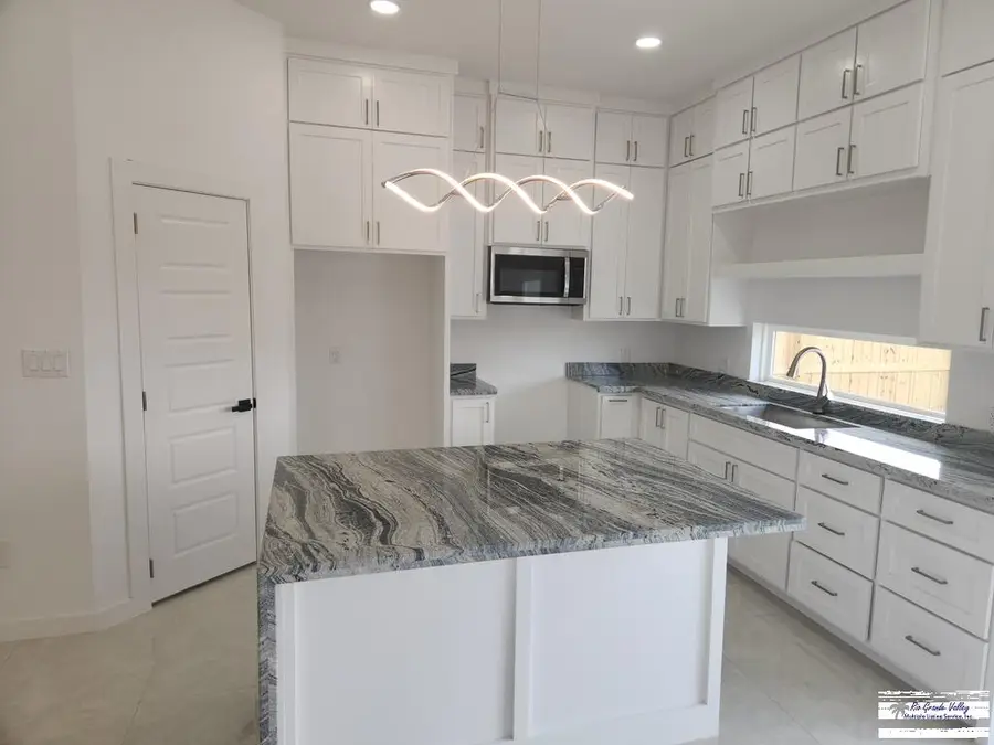 1144 Miami, Brownsville, TX 78521 - #3