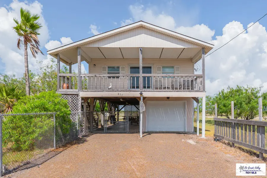 657 Bayshore Dr, Port Mansfield, TX 78598 - #2