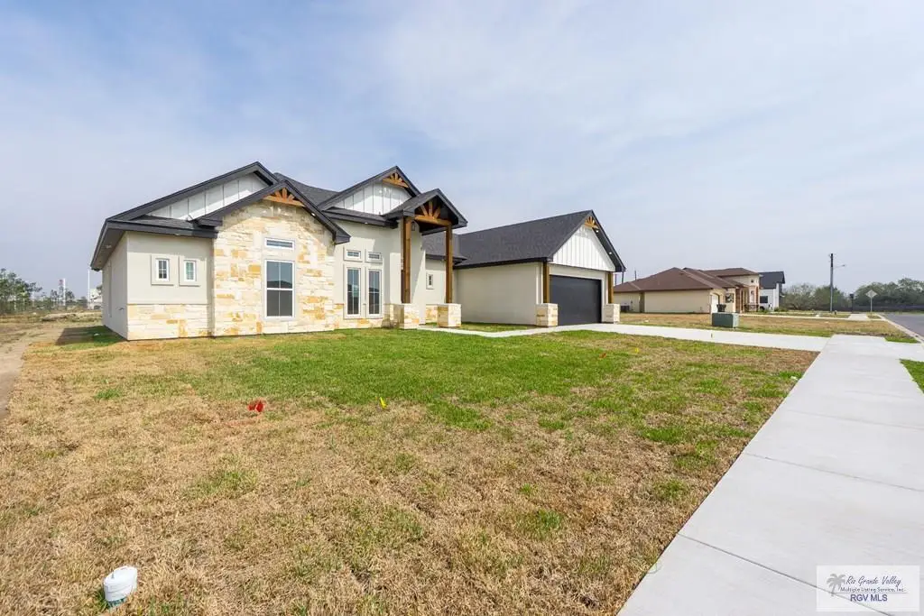 8514 Bellagio Cir, Harlingen, TX 78550 - #1