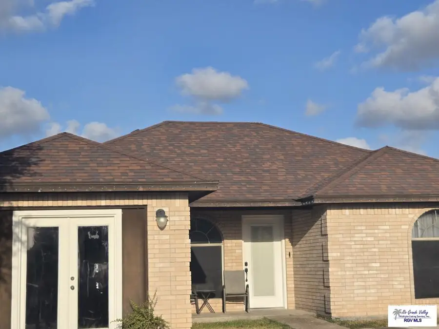 559 S Medford Ave., Brownsville, TX 78521 - #2