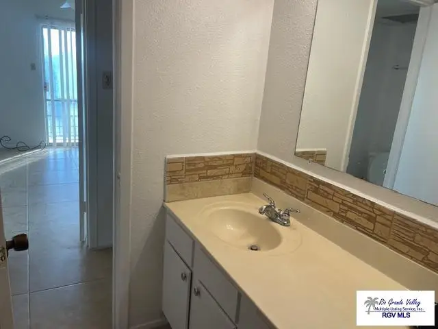 1944 University Dr. #4E, Brownsville, TX 78520 - #3