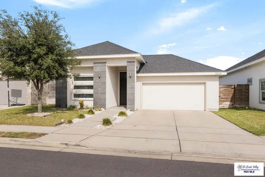 5816 Pelican Ave., Palmhurst, TX 78573 - #2