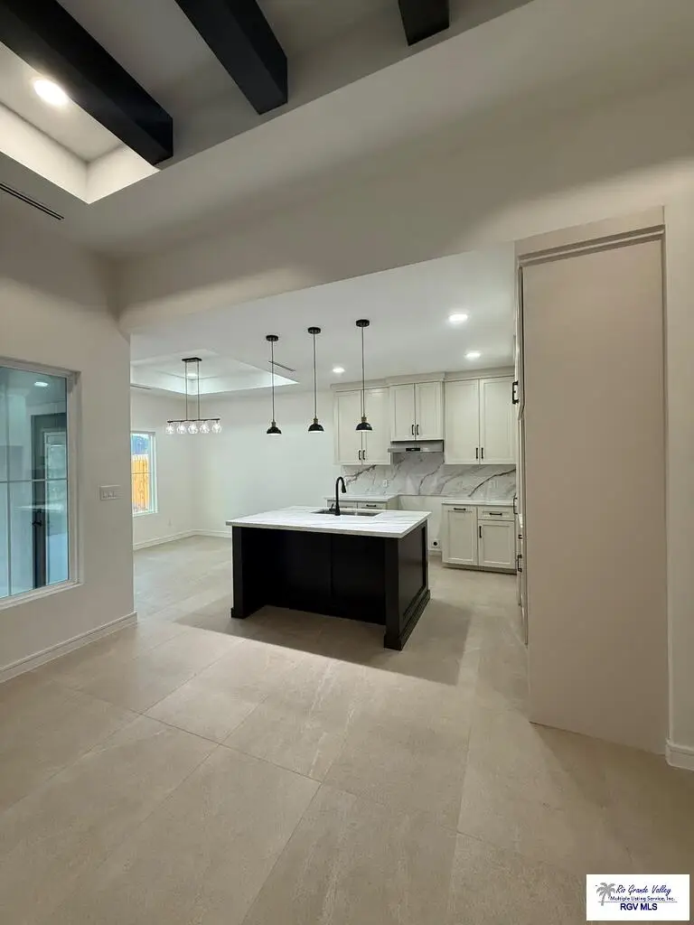 2821 Ari Dr, Brownsville, TX 78520 - #2