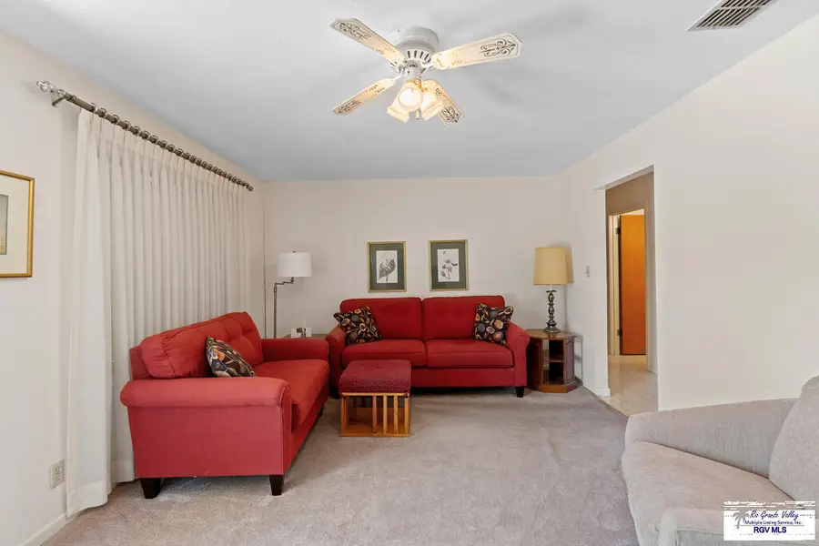 110 E Davis St, Harlingen, TX 78550 - #3